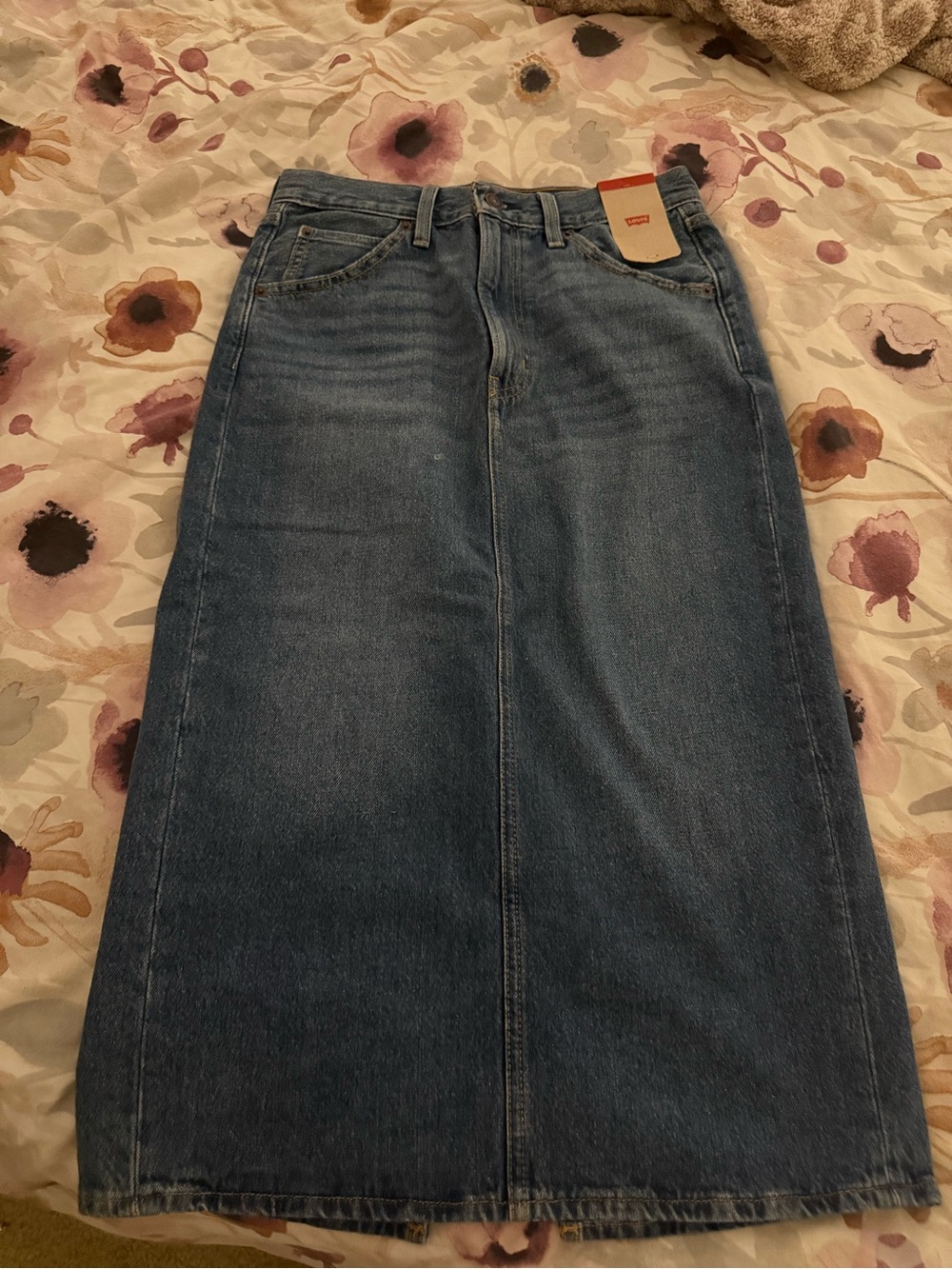 Levi's Classic Blue Straight Denim Skirt